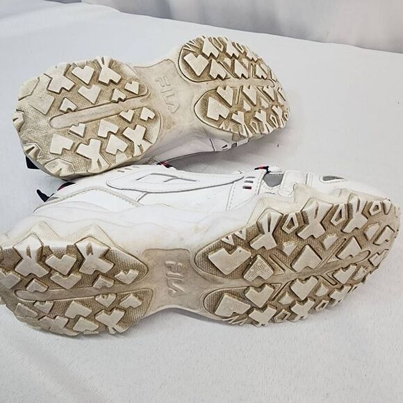 Fila Oakmont Low Running TR Women's Size 8.5 Sneakers Shoes White Navy Blue Red - Picture 8 of 11